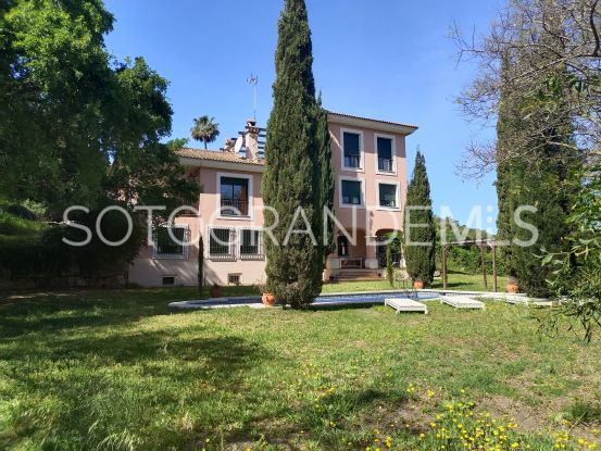 Villa en Zona F | Miranda Properties