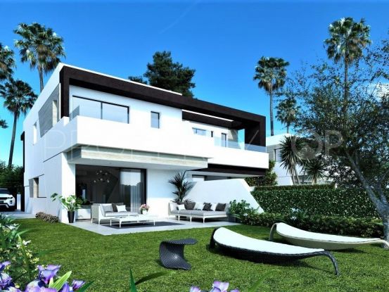 4 bedrooms villa for sale in La Resina Golf, Estepona | Svefors Realty