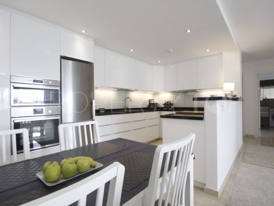 Atalaya, apartamento a la venta de 2 dormitorios | Marbella Estates