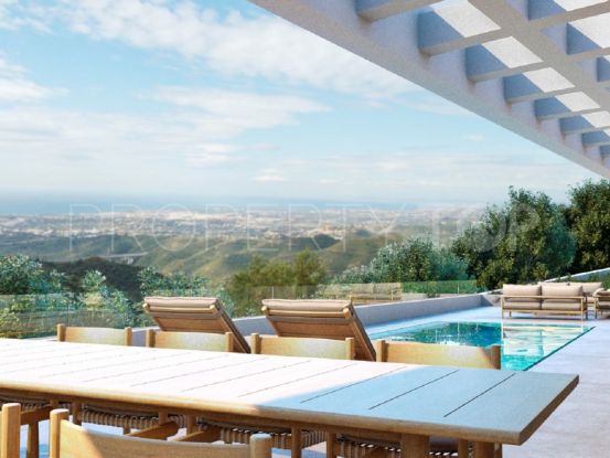 Villa for sale in Monte Mayor with 3 bedrooms | Marbella Estates
