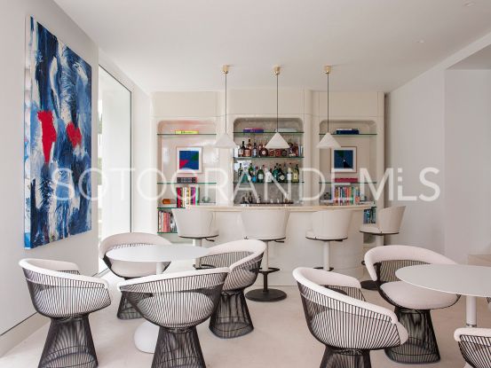 Villa in Kings & Queens | Rob Laver Property Consultants