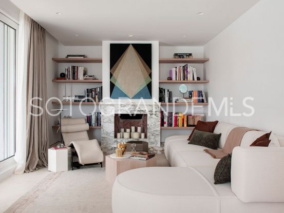 Villa in Kings & Queens | Rob Laver Property Consultants