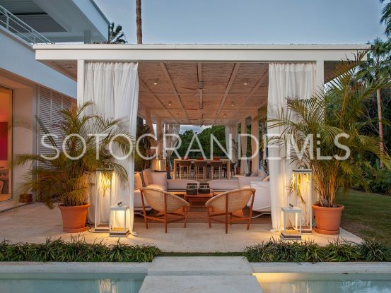 Villa in Kings & Queens | Rob Laver Property Consultants