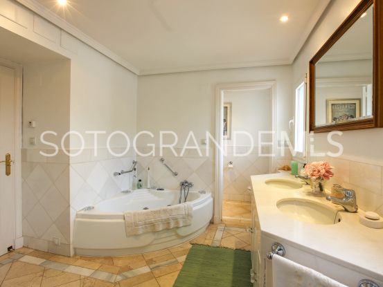 Villa with 7 bedrooms in Zona B, Sotogrande Costa | Rob Laver Property Consultants