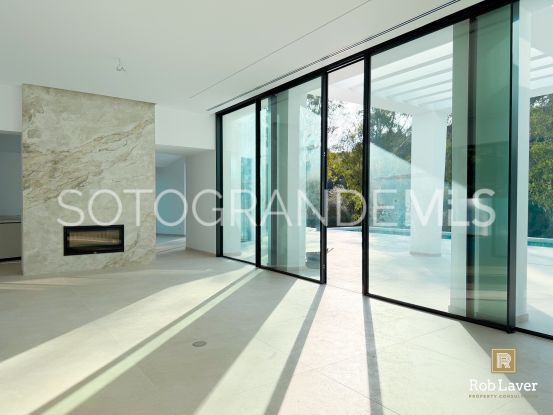 Villa en venta en Zona F | Rob Laver Property Consultants