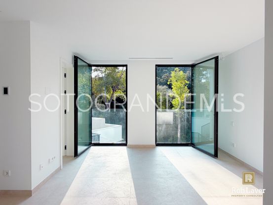 Villa en venta en Zona F | Rob Laver Property Consultants