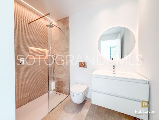 Villa en venta en Zona F | Rob Laver Property Consultants