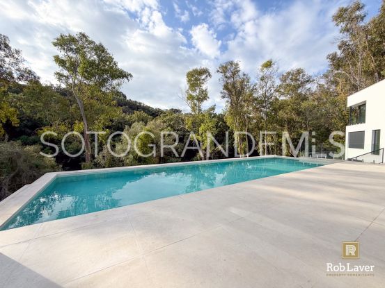 For sale villa in Zona F | Rob Laver Property Consultants