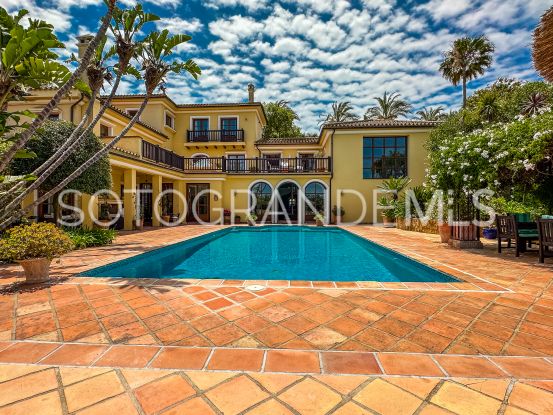 Sotogrande Alto Central, villa con 6 dormitorios a la venta | Rob Laver Property Consultants