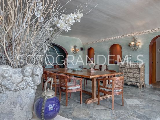 Sotogrande Alto Central, villa con 6 dormitorios a la venta | Rob Laver Property Consultants