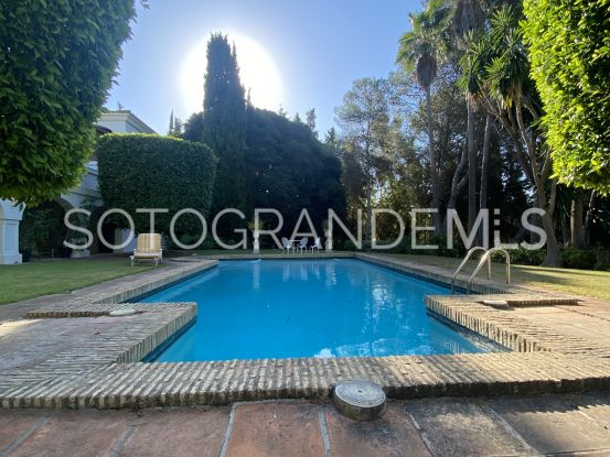 Villa for sale in Sotogrande with 3 bedrooms | Sotogrande Villas Sales