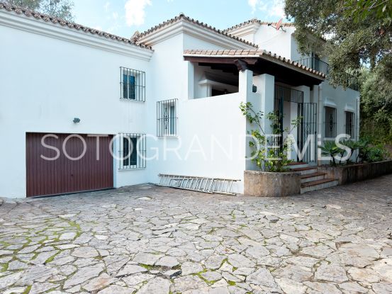 Buy villa with 3 bedrooms in Zona C, Sotogrande Alto | Rob Laver Property Consultants