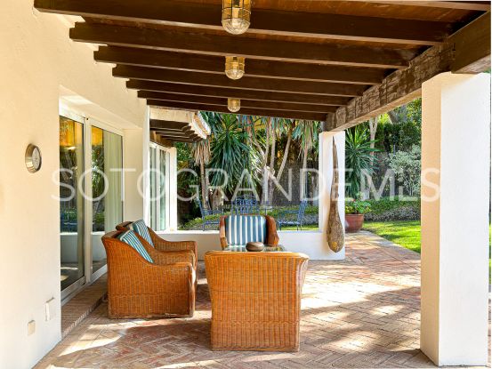 Villa a la venta con 3 dormitorios en Zona C, Sotogrande Alto | Rob Laver Property Consultants