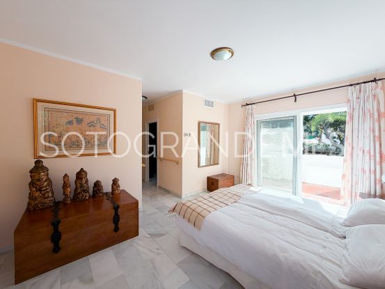 Villa a la venta con 3 dormitorios en Zona C, Sotogrande Alto | Rob Laver Property Consultants