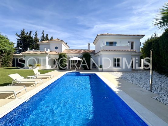 For sale villa with 5 bedrooms in Sotogrande Costa | Coast Estates Sotogrande