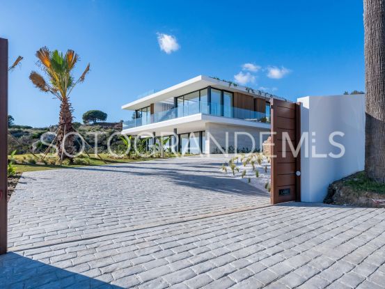 Villa de 5 dormitorios en venta en La Reserva, Sotogrande | Coast Estates Sotogrande