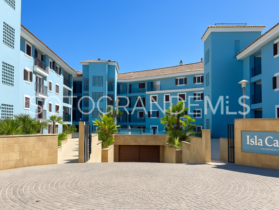 For sale duplex penthouse with 3 bedrooms in Sotogrande Marina | Coast Estates Sotogrande