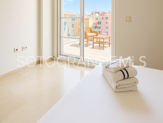 For sale duplex penthouse with 3 bedrooms in Sotogrande Marina | Coast Estates Sotogrande