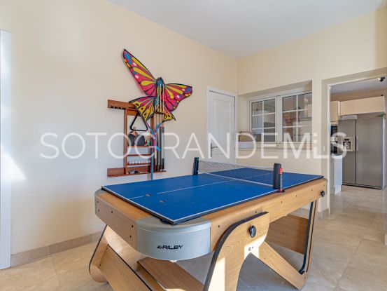 Buy Torreguadiaro villa with 5 bedrooms | Coast Estates Sotogrande