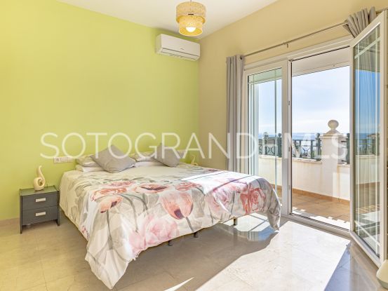 Buy Torreguadiaro villa with 5 bedrooms | Coast Estates Sotogrande