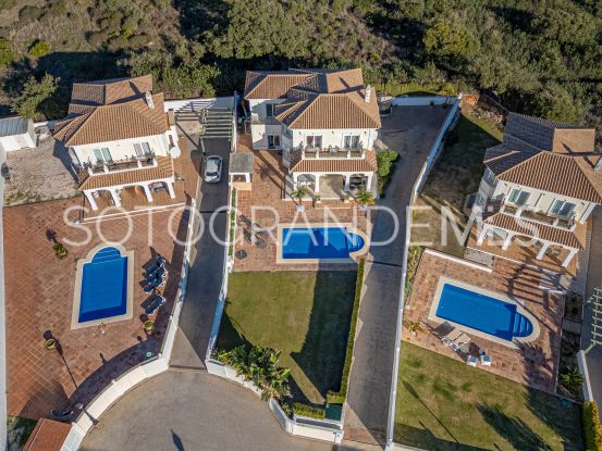 Buy Torreguadiaro villa with 5 bedrooms | Coast Estates Sotogrande