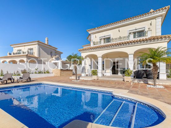 Buy Torreguadiaro villa with 5 bedrooms | Coast Estates Sotogrande