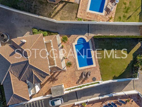 Buy Torreguadiaro villa with 5 bedrooms | Coast Estates Sotogrande