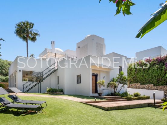 Buy villa in Sotogrande Costa with 7 bedrooms | Coast Estates Sotogrande