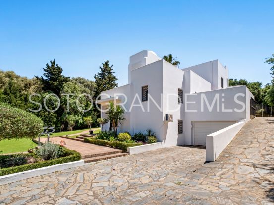 Buy villa in Sotogrande Costa with 7 bedrooms | Coast Estates Sotogrande