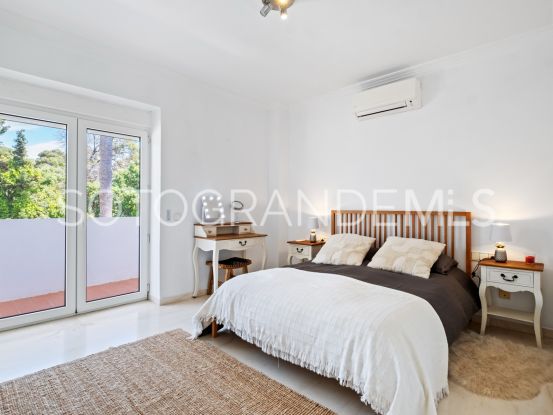 Buy villa in Sotogrande Costa with 7 bedrooms | Coast Estates Sotogrande