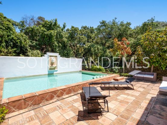Buy villa in Sotogrande Costa with 7 bedrooms | Coast Estates Sotogrande