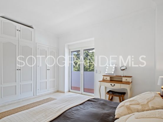 Buy villa in Sotogrande Costa with 7 bedrooms | Coast Estates Sotogrande