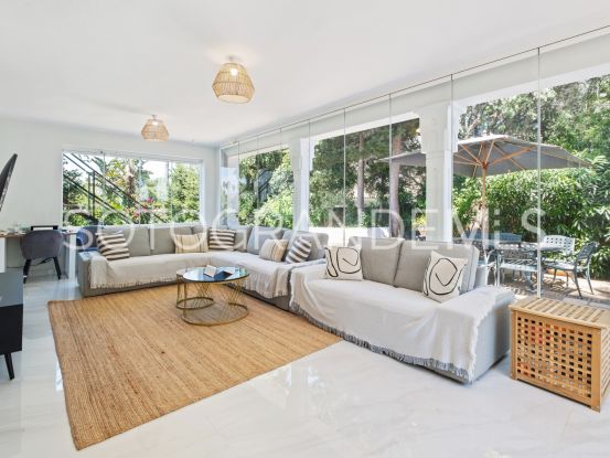 Buy villa in Sotogrande Costa with 7 bedrooms | Coast Estates Sotogrande