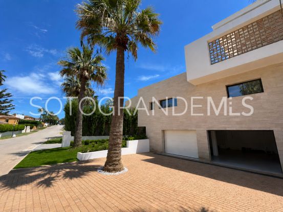 Sotogrande Costa, villa en venta | Coast Estates Sotogrande