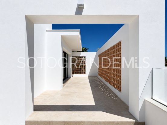 Sotogrande Costa, villa en venta | Coast Estates Sotogrande