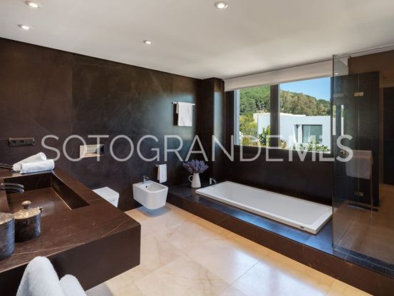 La Reserva, Sotogrande, villa de 6 dormitorios a la venta | Coast Estates Sotogrande