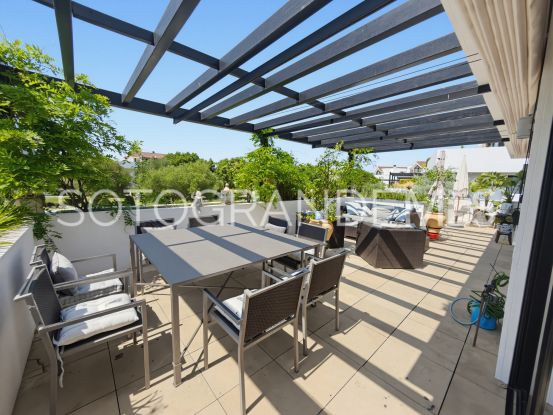 For sale duplex penthouse in Hacienda de Valderrama with 2 bedrooms | Open Frontiers