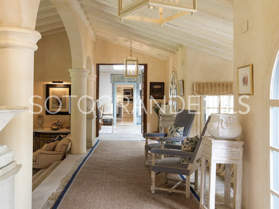Se vende villa en Zona E de 9 dormitorios | Open Frontiers