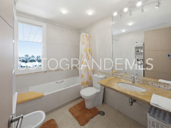 Marina de Sotogrande, apartamento de 3 dormitorios en venta | Open Frontiers