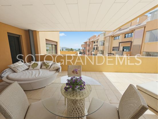 Marina de Sotogrande, apartamento de 3 dormitorios en venta | Open Frontiers