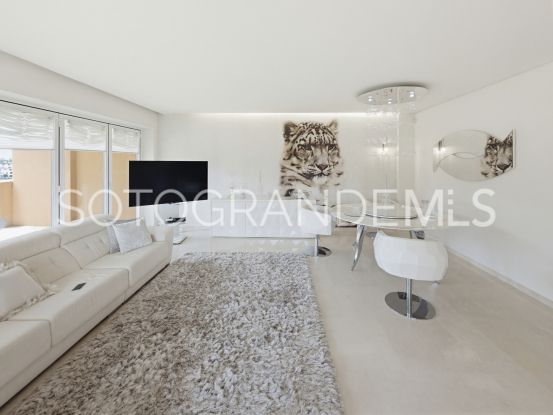 Marina de Sotogrande, apartamento de 3 dormitorios en venta | Open Frontiers
