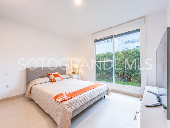 For sale ground floor apartment in Senda Chica with 3 bedrooms | Open Frontiers