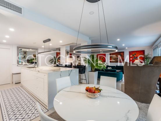 For sale ground floor apartment in Senda Chica with 3 bedrooms | Open Frontiers