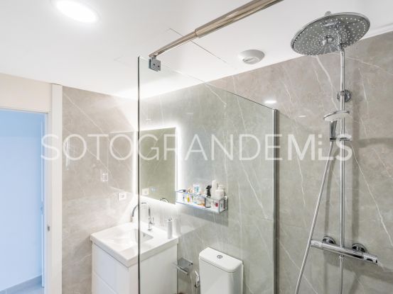 For sale ground floor apartment in Senda Chica with 3 bedrooms | Open Frontiers