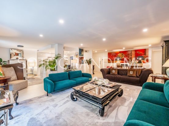 For sale ground floor apartment in Senda Chica with 3 bedrooms | Open Frontiers