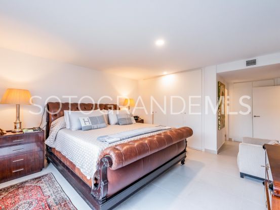 For sale ground floor apartment in Senda Chica with 3 bedrooms | Open Frontiers