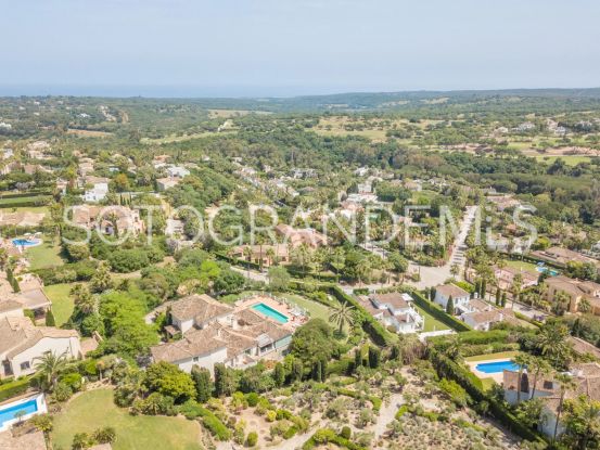 9 bedrooms Zona F villa | Open Frontiers
