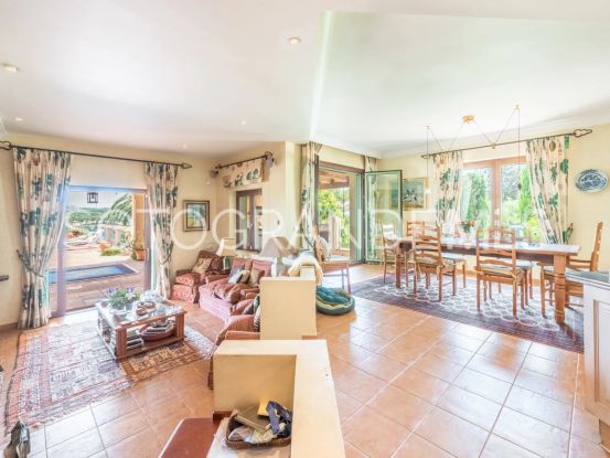 9 bedrooms Zona F villa | Open Frontiers