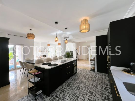 Villa en Zona G, Sotogrande Alto | Open Frontiers