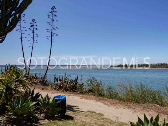 For sale town house with 2 bedrooms in Ribera del Rio, Sotogrande Marina | Open Frontiers